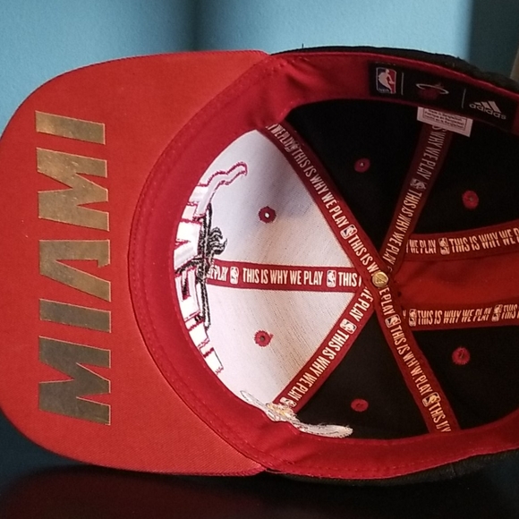 MIAMI HEAT team snapback never been used - Picture 4 of 4